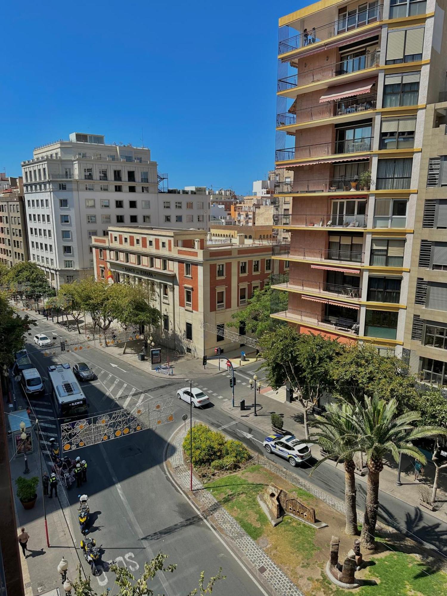 Piso En El Corazon De Alicante Con Ubicacion Unica מראה חיצוני תמונה